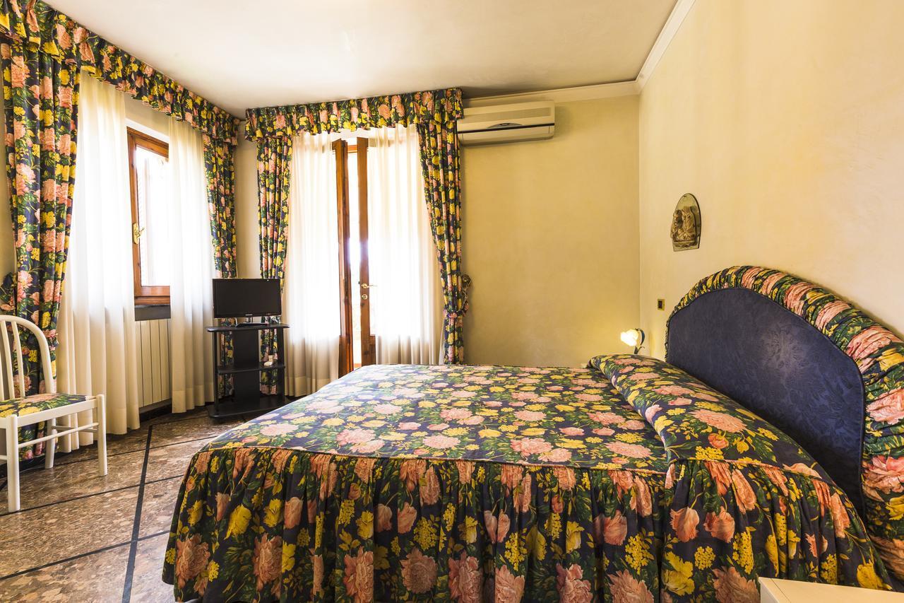 Hotel Sonia Forte dei Marmi Eksteriør billede
